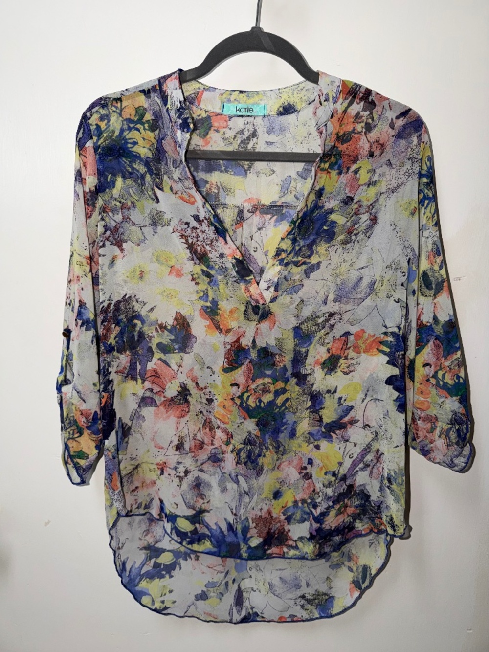 Karlie floral V-neck blouse